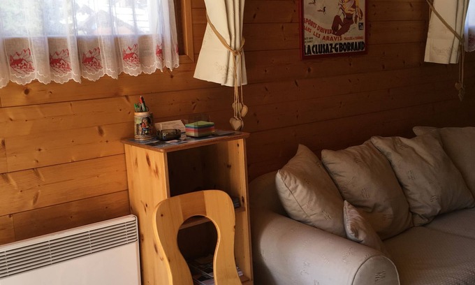 Le Chinaillon Chalet De Esquí | CHALET PAREADO DE 3 ESTRELLAS EN GRAND BORNAND / SUMMER / WINTER CHINAILLON