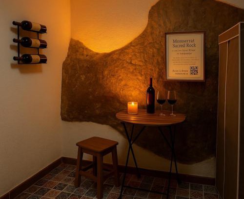 Monistrol de Montserrat Apartamento | 3-Story Gaudi Building with Montserrat Stone