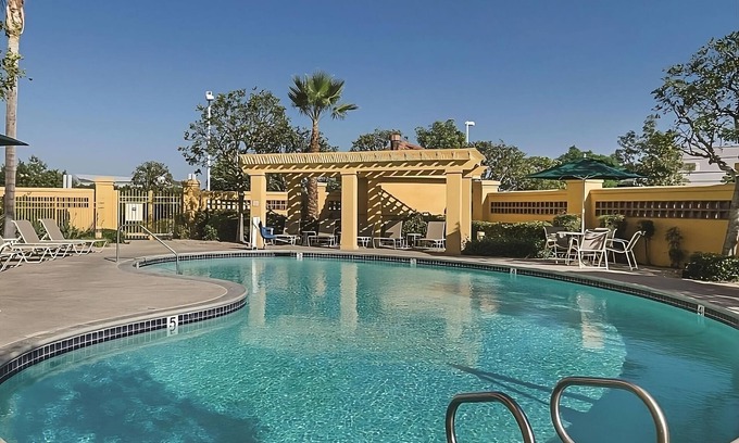 Guasti Hotel | 3 x 2 Double Beds at La Quinta Inn & Suites by Wyndham Ontario Airport