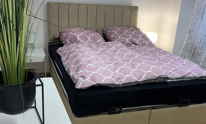 Innenstadt Apartamento | 3 Zimmer Wohnung in Steinheim-hu