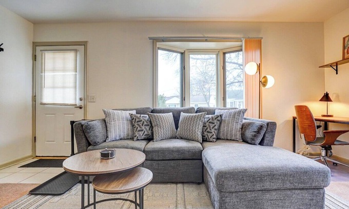 Spring Harbor Casa | 30 Day Minimum. Entire House. Washer & Dryer. A/C.