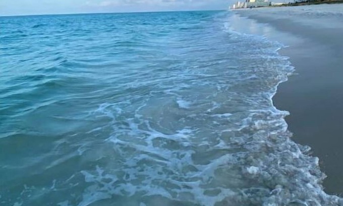 Bid-a-wee Beach Casa | 30% DISCOUNTED SUMMER RATES - Bid-A-Wee Beach House; 3BD/2BH