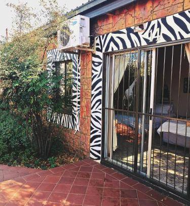 Ga-Segonyana Cama Y Desayuno | 30 m² Bed & Breakfast ∙ 127 huéspedes