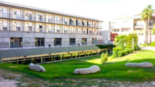 Vilanova I la Geltru Hostal | 30 m² Hostal ∙ 5 huéspedes