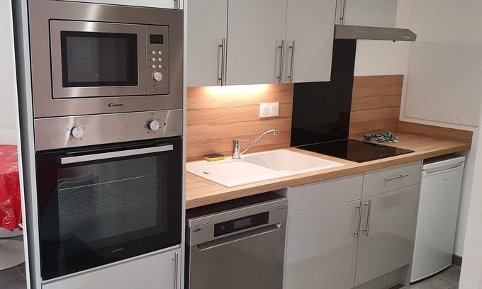 Quartier Saint-Clement - Jardin des Plantes Apartamento | 30 m2 furnished apartment near shops and metro