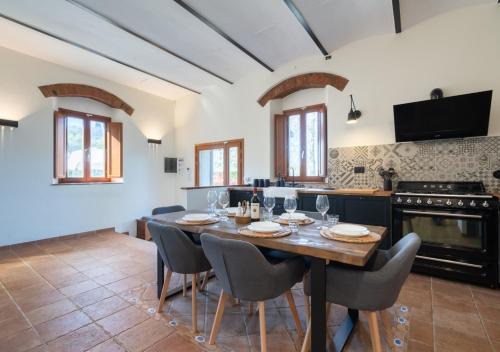 Rufina Casa | 30 Min from Florence Jacuzzi, Wi-Fi & Parking