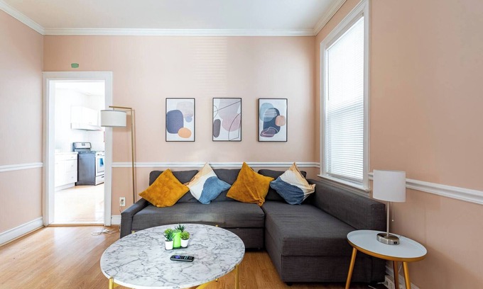 Hackensack River Waterfront Cama Y Desayuno | City Outside, Serenity Inside: 2B/1B, NYC - 40 Min