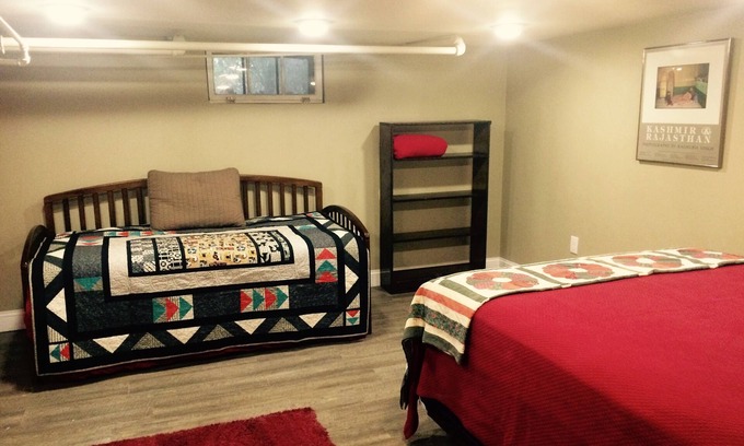 West Cambridge Apartamento | 30 noches min, privado, histórico, cerca de Fresh Pond, Charles rvr, tiendas, Hvd Sqr