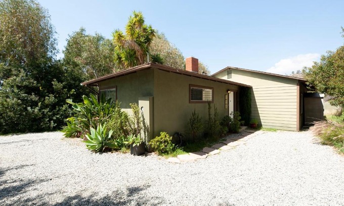Eastern Malibu Casa | 30 PCT OFF! Malibu Peaceful Getaway, Beach, Ocean