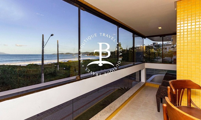 Quatro Ilhas Apartamento | 30 seconds from the beach - Luxury on your vacation