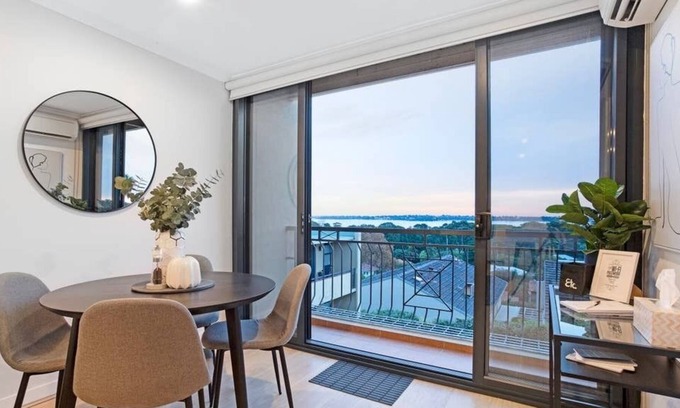 South Perth Apartamento | ¡Vistas impresionantes! ¡Todo el año comodidades!