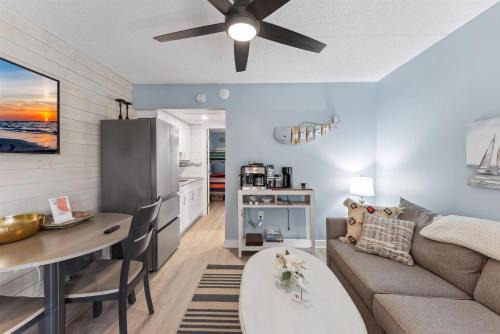 North Wildwood Apartamento | 301 Ocean Ave, Unit 214 - The Harbor Light