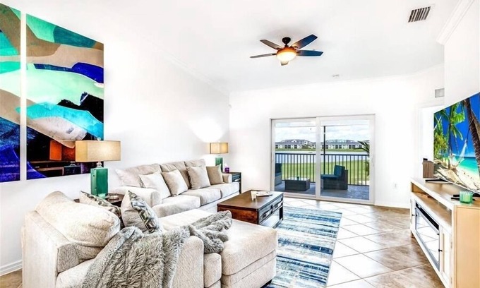 Punta Gorda Condominio | 3026 Babcock National Coach