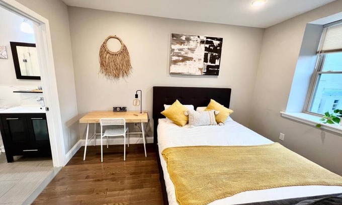 Logan Square Apartamento | 303 Cozy and modern 1BR apartment in center City