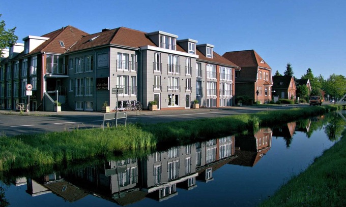 Rhauderfehn Apartamento | 303, DG - Apartment House Fehnferien, 95100