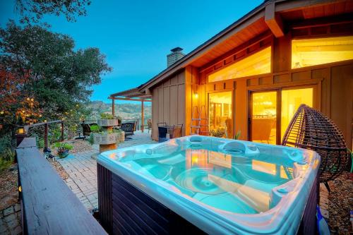 Fallbrook Casa | 3046 Skycrest Drive