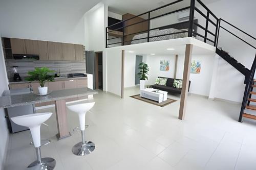 Granada Apartamento | (305) Loft Duplex en Granada