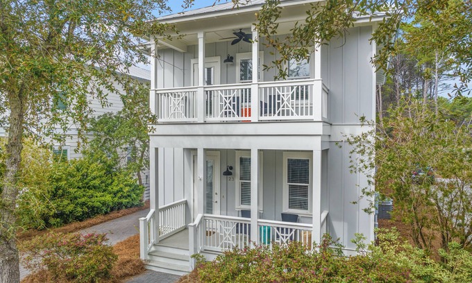 Greenway Park Casa | 30A Beach House, Pet Friendly, 6 Seater Golf Cart Incl, Beach, Pool, Slps 10