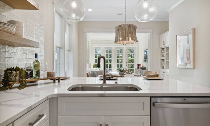 West Panama City Beach Casa | 30A Beach House - Harlies House by PHG