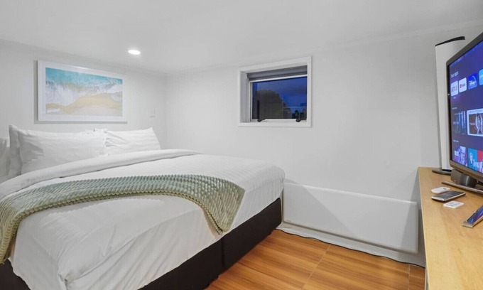 Henderson Apartamento | 31 Rangeview Road, Sunnyvale, Auckland 0612