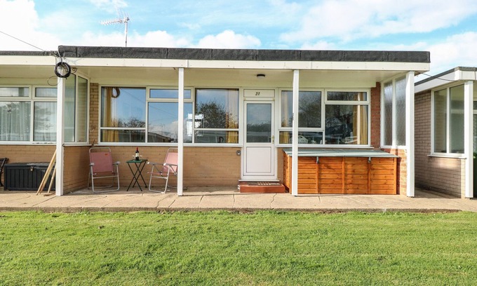 Mundesley Cabaña | 31 SEAWARD CREST, family friendly, with a garden in Mundesley