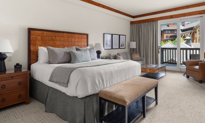 Stowe Area Cabina | # 311 | Estudio | Village Green # 2 | Vistas de la 3ª planta del pueblo Mt