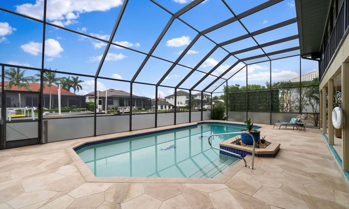 Vanderbilt Beach Casa | 332 Flamingo Waters |Vanderbilt Beach|Heated Pool