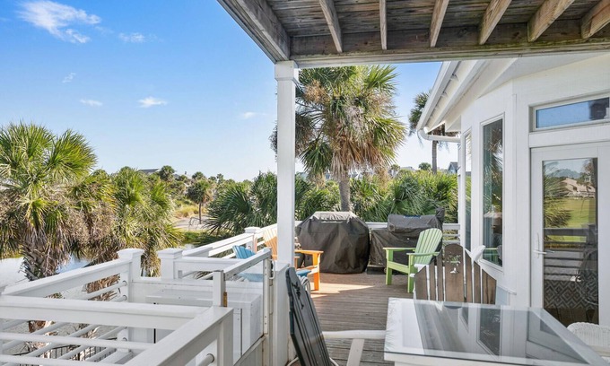 Saint Helena Island Casa | 332 Ocean Point