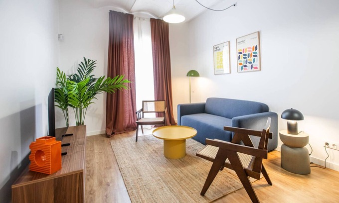 El Poble-sec Apartamento | 33PAR1094 - Magnific 2BR Flat in Poble Sec