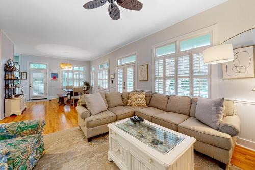 Litchfield by the Sea Casa | 34 Compass Ct