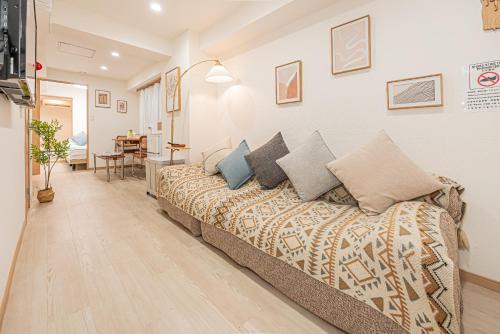 Honmachi Apartamento | 35 初台駅1分 2-10人 丨1 minute from Hatsudai 2-10 people