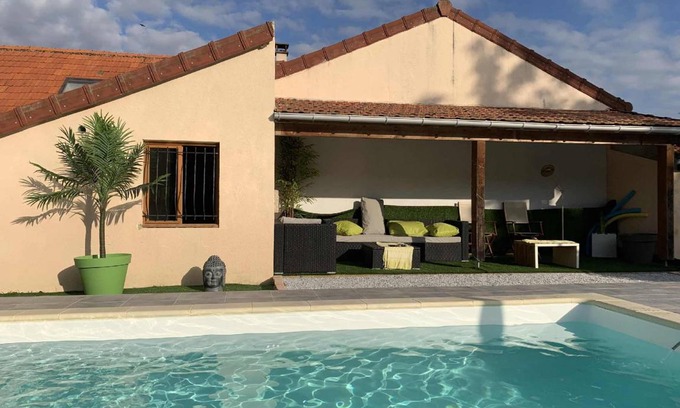 Saint-Germain-des-Fosses Cama Y Desayuno | 35 m² Bed & Breakfast ∙ 2 huéspedes