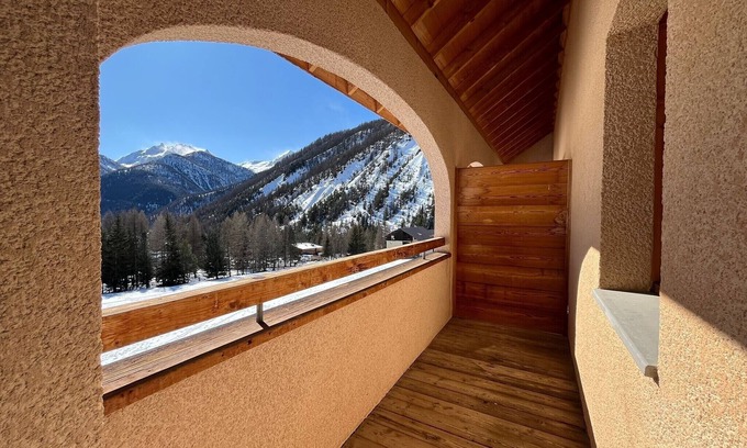 Arvieux Apartamento | 35 m 2 6-bed apartment at the foot of the slopes with magnificent valley views