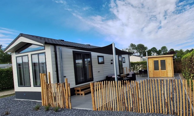 Nieuwvliet Chalet De Esquí | 35 m² Chalet ∙ 2 habitaciones ∙ 4 huéspedes