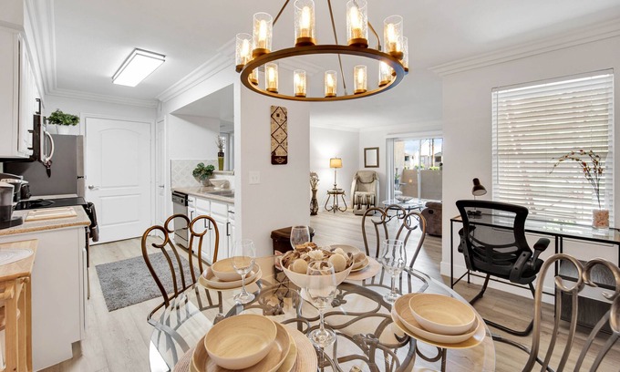 Summerlin Apartamento | 35% Off Summer Special Serene Cozy Condo