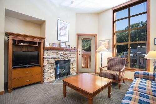 Snowbird Apartamento | 3506 - One Bedroom Den Standard Powderhorn Lodge condo