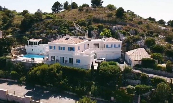La Turbie Casa | 350m2 House - 5 BR – heated pool – quiet surroundings