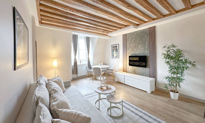 2nd Arrondissement Apartamento | 357 - Royal Palace - STUNNING VIEW