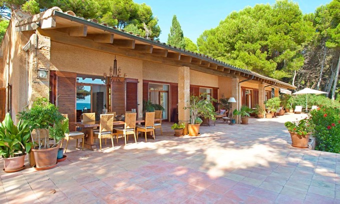Costa de los Pinos Villa | 360 m² Villa ∙ 5 habitaciones ∙ 10 huéspedes