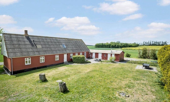 Pedersker Casa | 3691 Nexø - Stensebyvejen 32