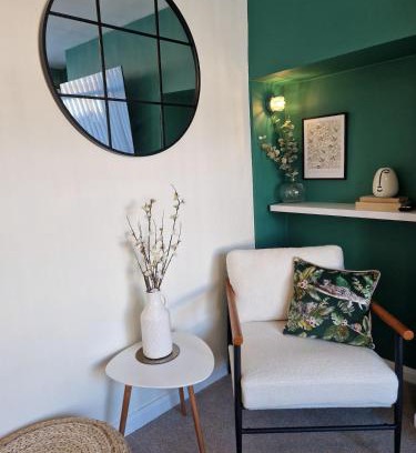 Weston on Trent Casa | 37 Sleeps 6 stylish and comfortable home