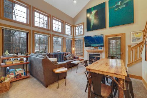 Boyne Falls Casa | 370 Disciples Village Condo