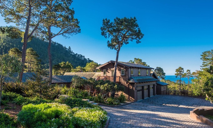 Carmel Highlands Casa | 3707 Pacific's Edge Sanctuary - ¡Nuevo alquiler de vacaciones! Ocean View Estate!