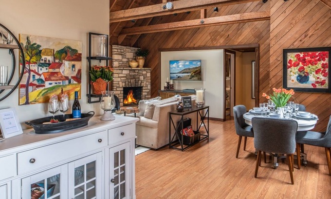Northwest Carmel Apartamento | 3796 The Madden Suite 2 Bedroom Apts by Redawning