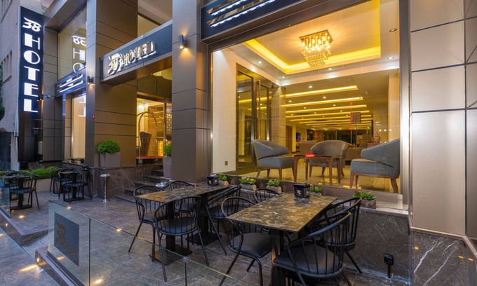 Cumhuriyet Hotel | 38 Hotel