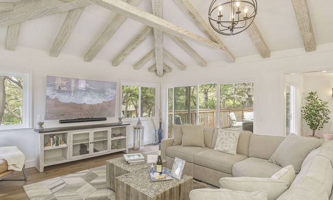 Del Monte Forest Casa | 3877 Sea Esta 3 Bedroom Home by Redawning