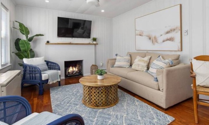 Rye Cabaña | 39 Cable Rd., The "Penelope"