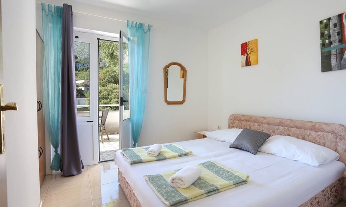Zivogosce Apartamento | 39 m² Apartamento ∙ 2 habitaciones ∙ 5 huéspedes