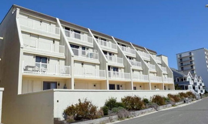 Sea Isle City Condominio | 3901 Pleasure Avenue Unit 207
