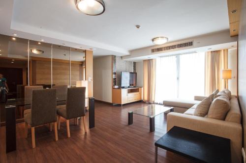 Khlong Toei Nuea Apartamento | 3A-Short-term rental allowed-2BRs Downtown Bangkok